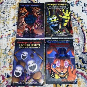 Five Nights at Freddy's book lot of 4 Graphic Novels